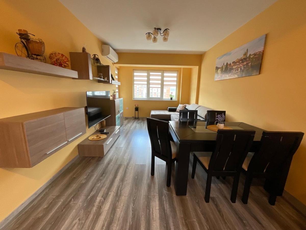 Nataly Homes เวลีคอเทอร์โนโว ภายนอก รูปภาพ