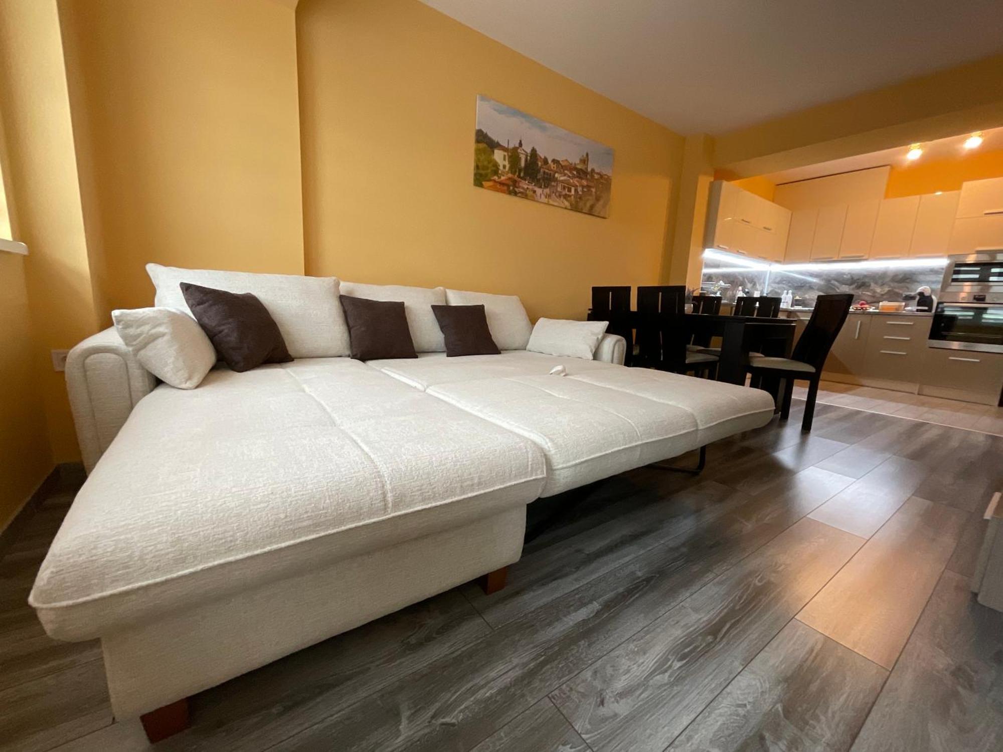 Nataly Homes เวลีคอเทอร์โนโว ภายนอก รูปภาพ